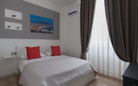 Naples Gateway Rooms